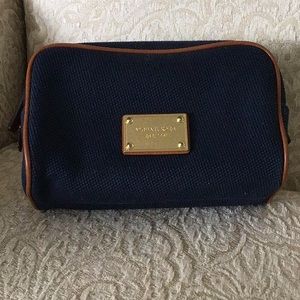 Michael Kors make up bag